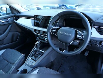 Used Skoda Kamiq 2025 for sale - 77841080: Photo