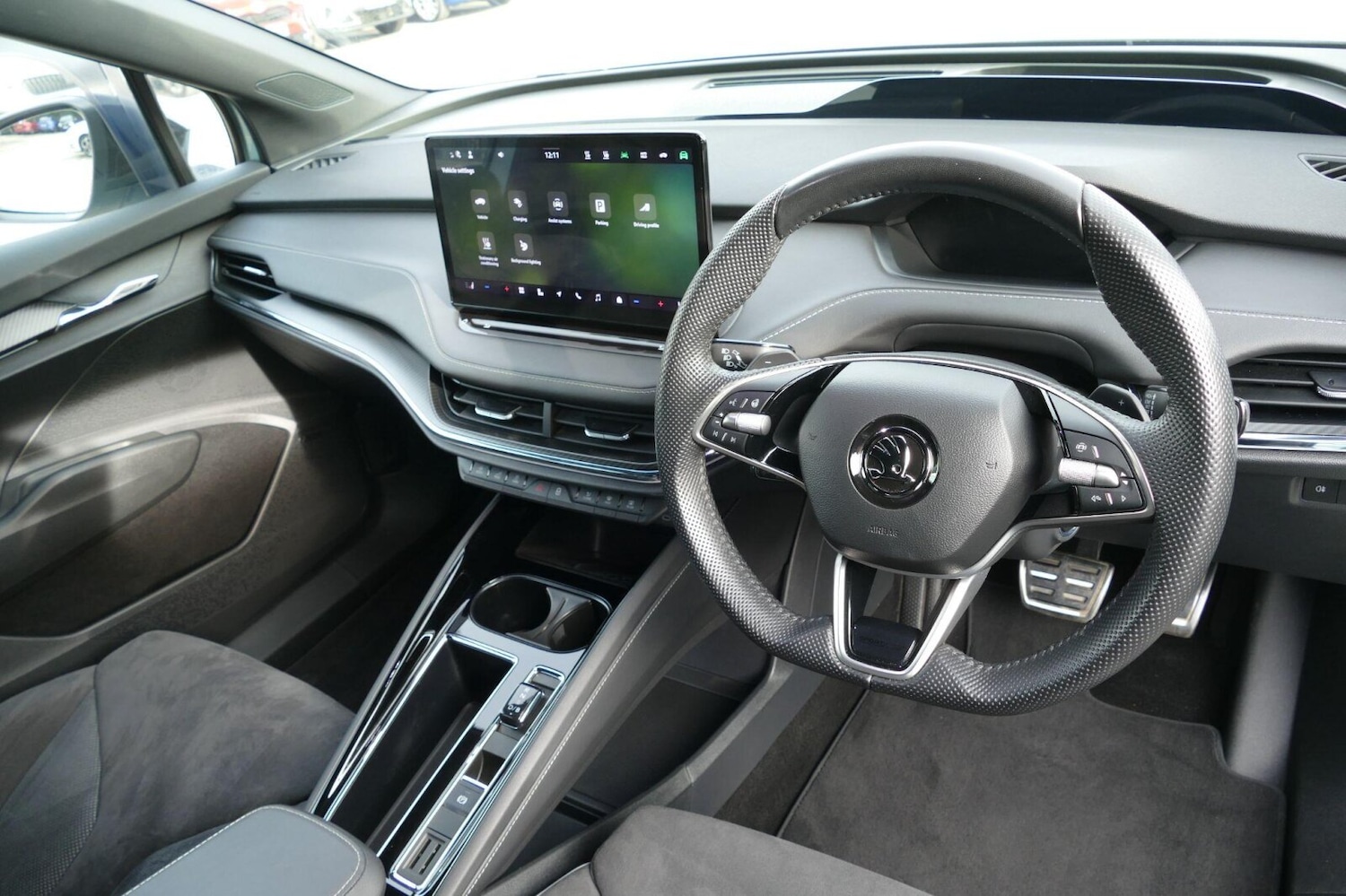 Used Skoda Enyaq 2024 for sale - 77607471: Photo 2