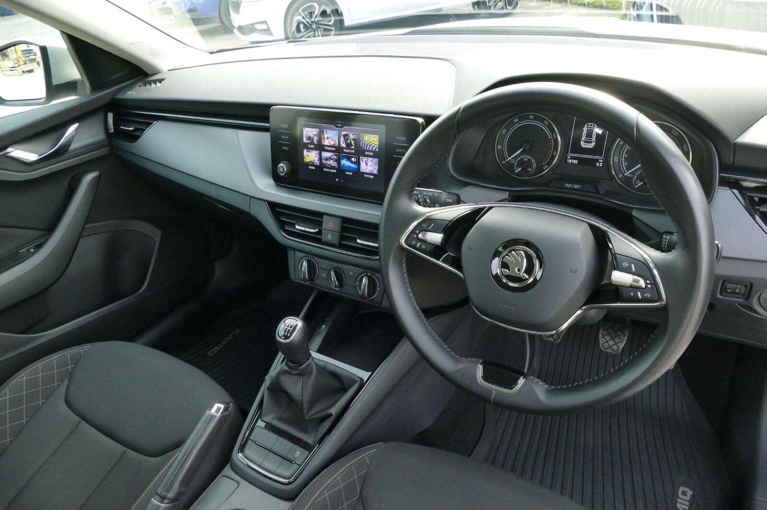 Used Skoda Kamiq 2022 for sale - 77778959: Photo 2