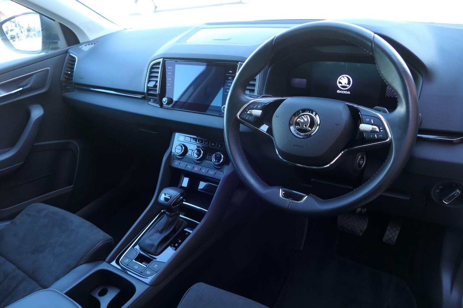 Used Skoda Karoq 2023 for sale - 77763391: Photo 9