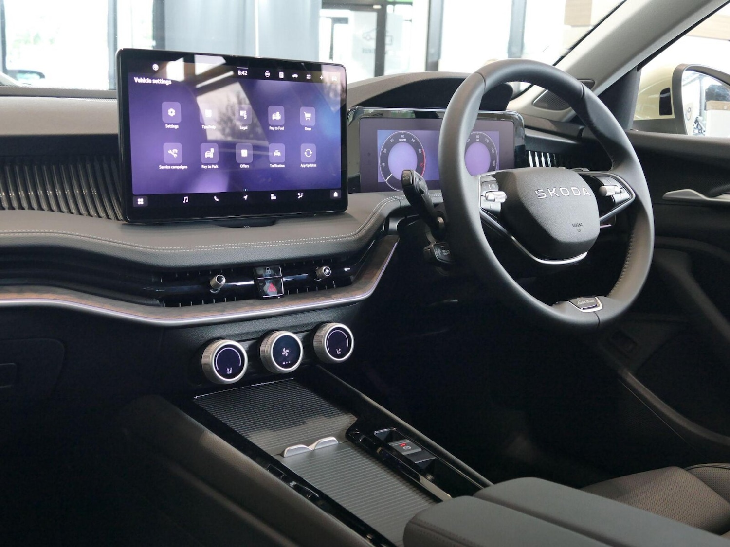 Used Skoda Superb 2025 for sale - 77122423: Photo 9