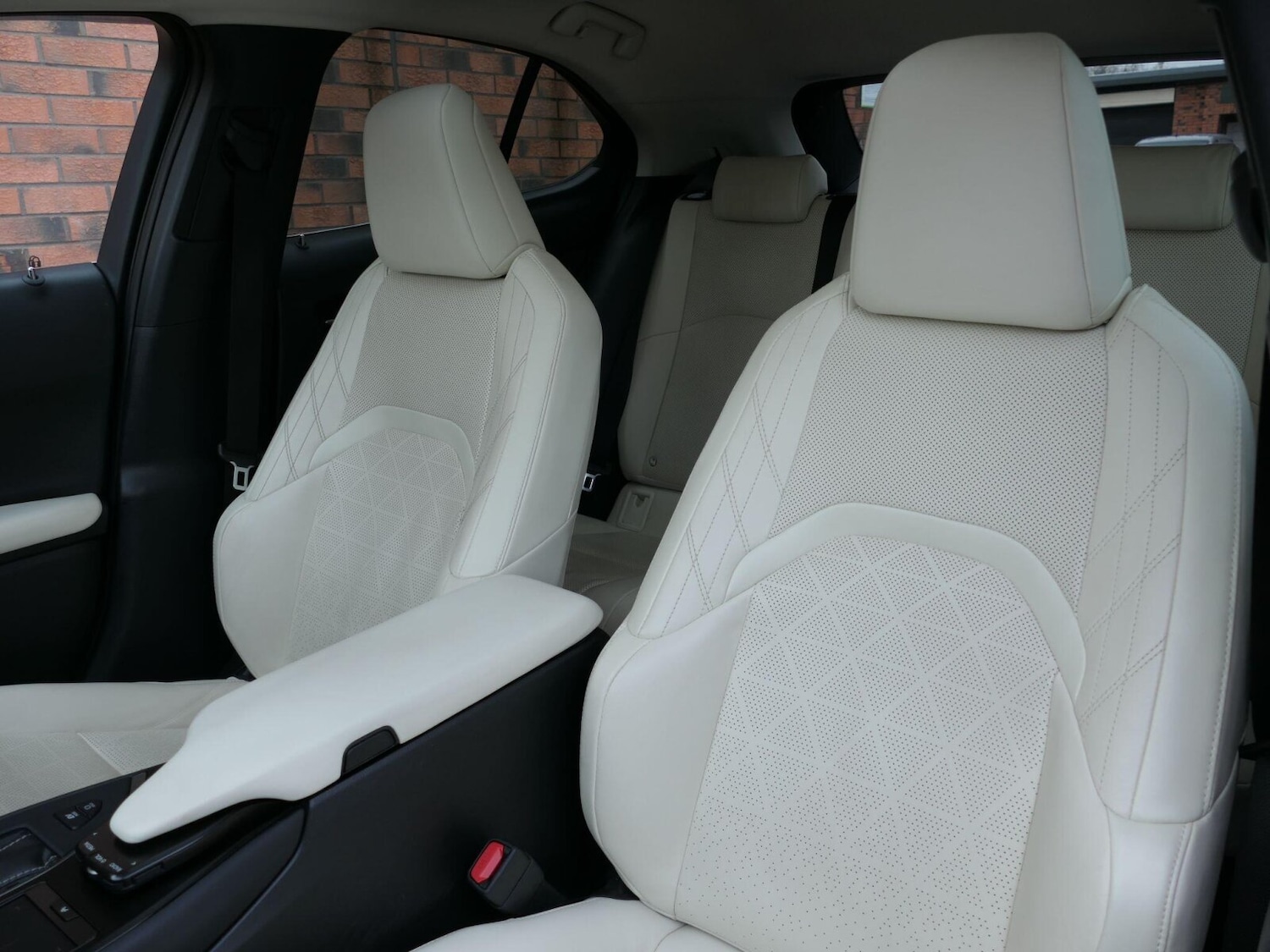 Used Lexus UX 2020 for sale - 77145535: Photo 12