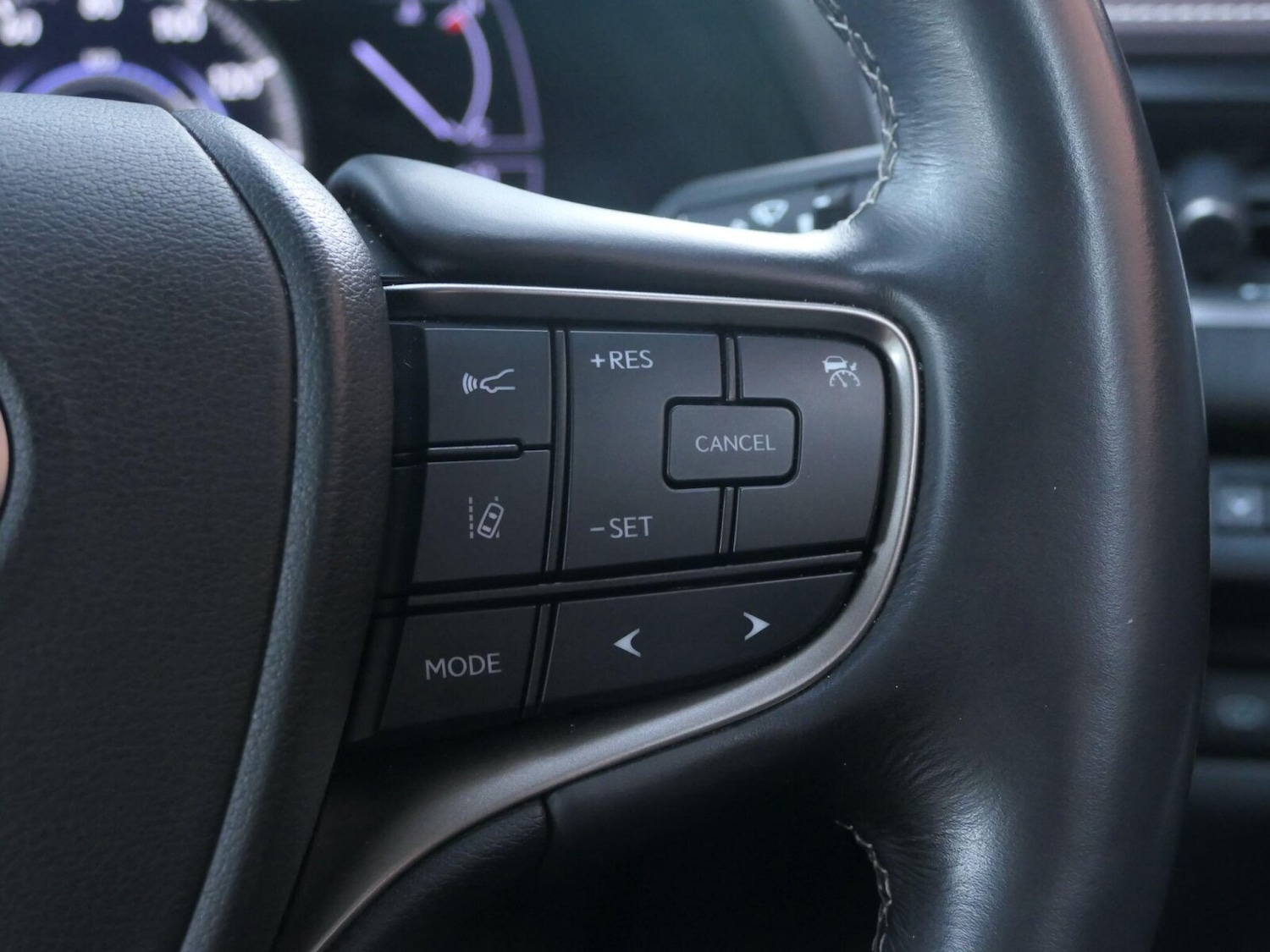 Used Lexus UX 2020 for sale - 77145535: Photo 8