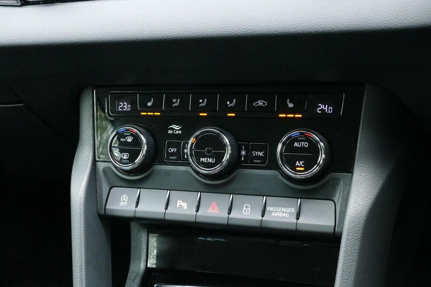 Used Skoda Karoq 2021 for sale - 78049197: Photo 22