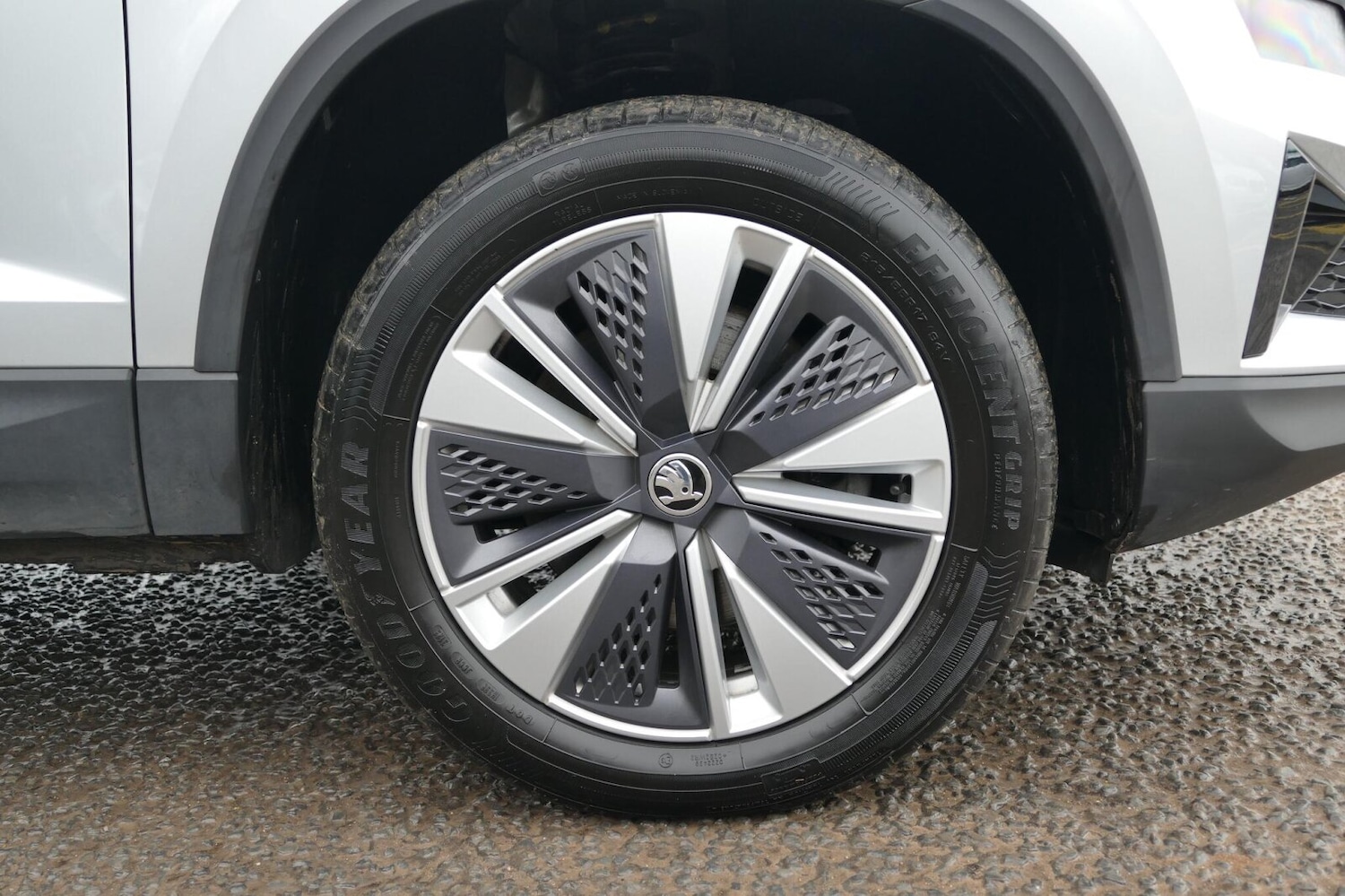 Used Skoda Karoq 2023 for sale - 78088824: Photo 5