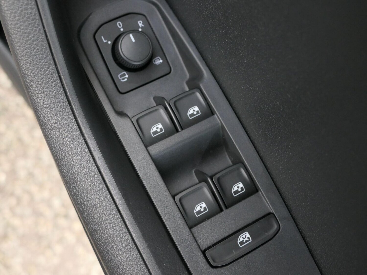 Used Skoda Karoq 2023 for sale - 77442458: Photo 9