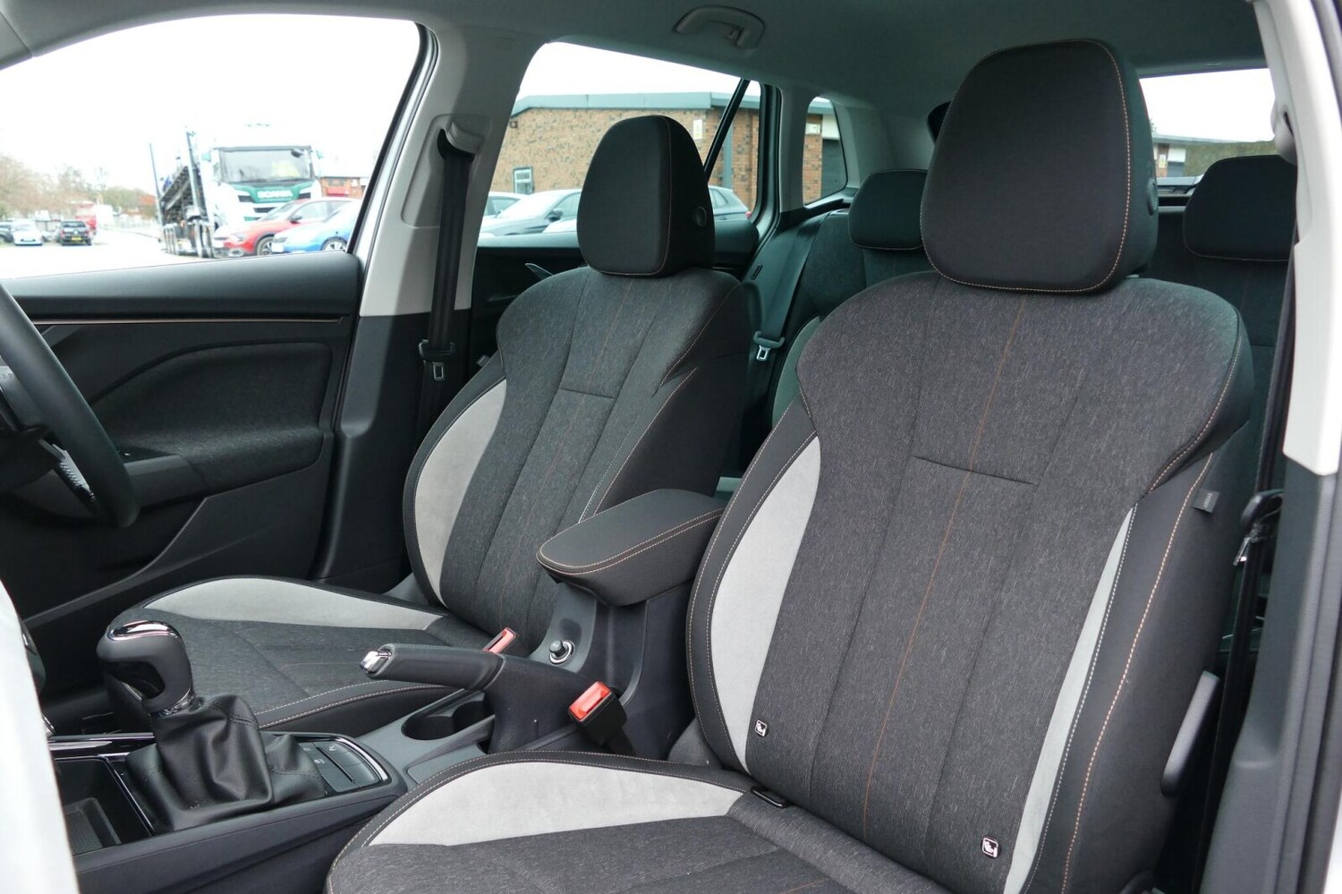 Used Skoda Kamiq 2025 for sale - 77785753: Photo 12