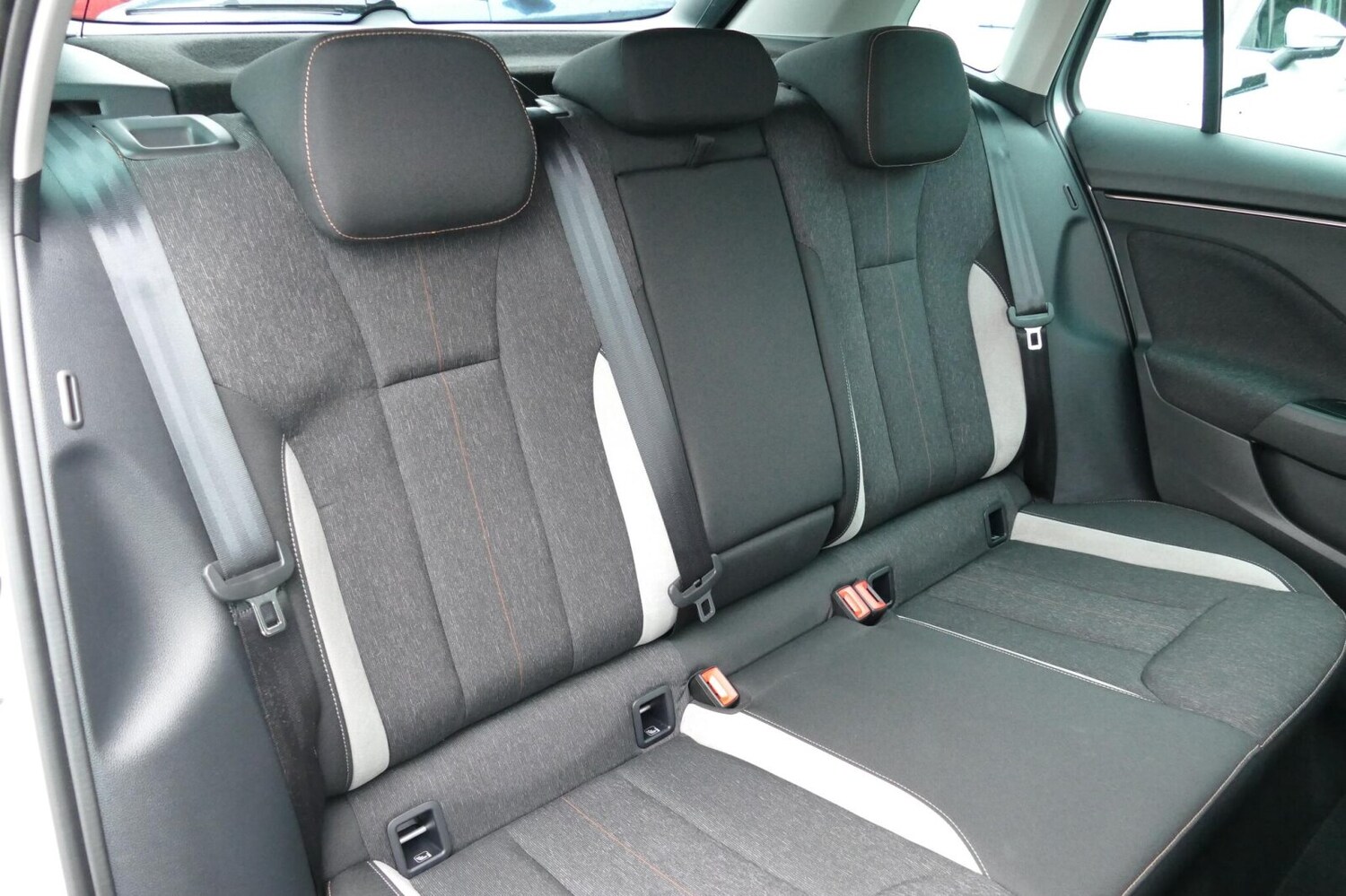 Used Skoda Kamiq 2025 for sale - 77785753: Photo 8