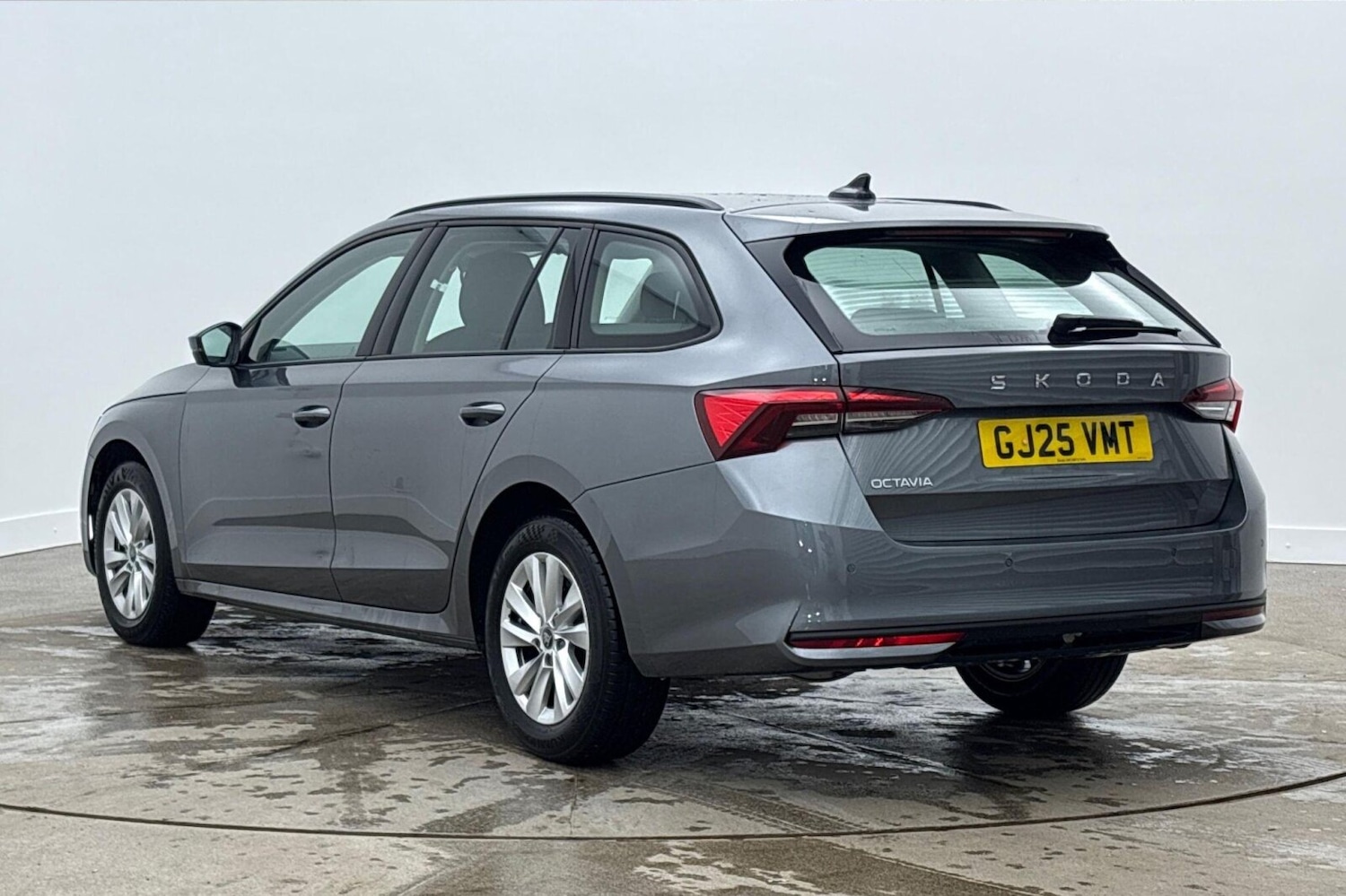 Used Skoda Octavia 2025 for sale - 77799750: Photo 3