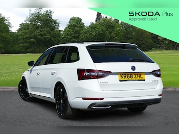 Used Skoda Superb 2019 for sale - 78356199: Photo