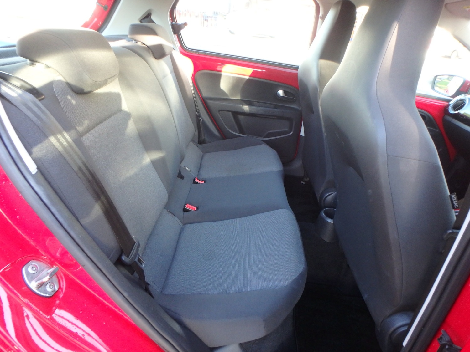 Used Volkswagen up! 2014 for sale - 77023494: Photo 11