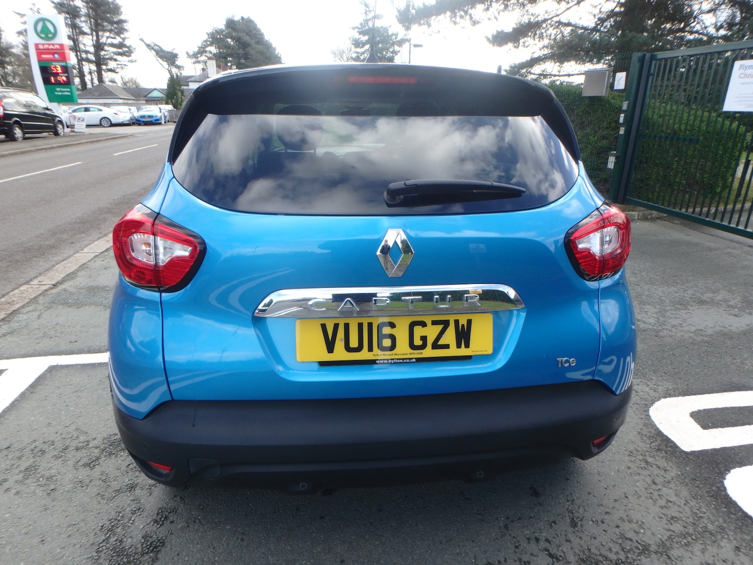 Used Renault Captur 2016 for sale - 77998104: Photo 6