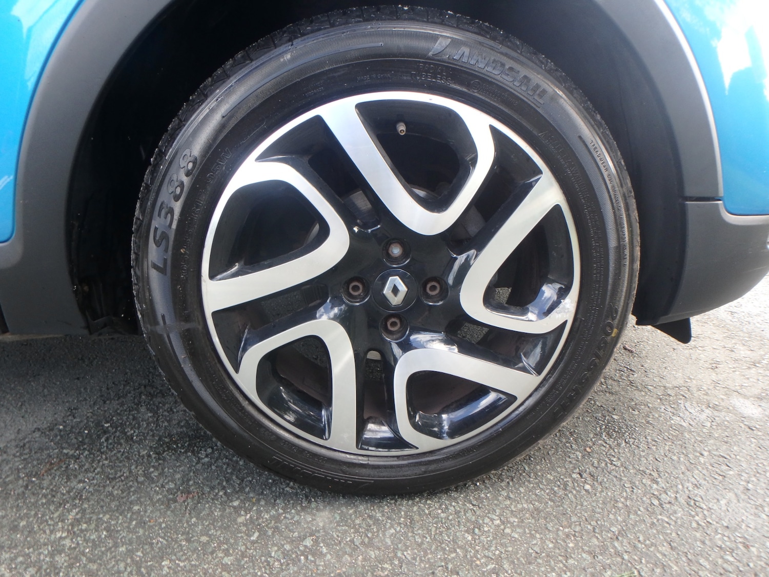 Used Renault Captur 2016 for sale - 77998104: Photo 9