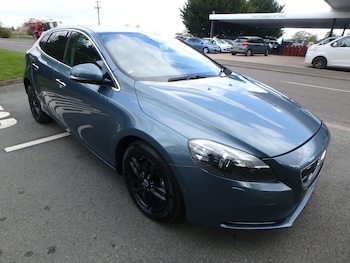 Used Volvo V40 2014 for sale - 78283021: Photo