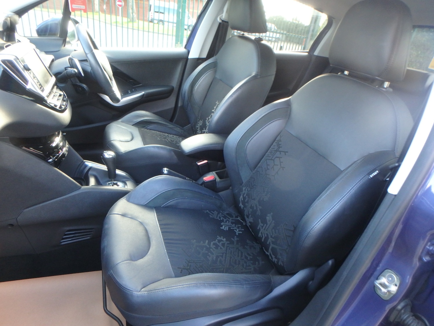 Used Peugeot 208 2025 for sale - 76064959: Photo 13