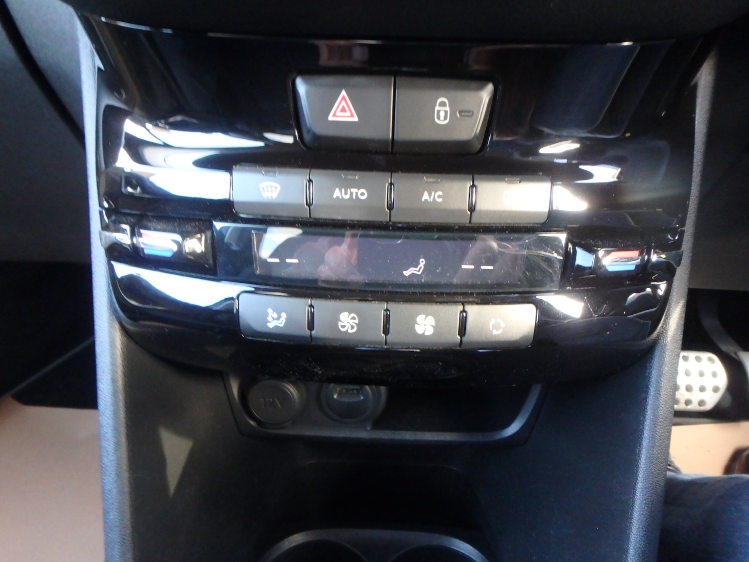 Used Peugeot 208 2025 for sale - 76064959: Photo 17