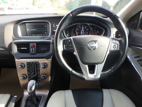 Used Volvo V40 Cross Country 2013 for sale - 73908423: Photo 21