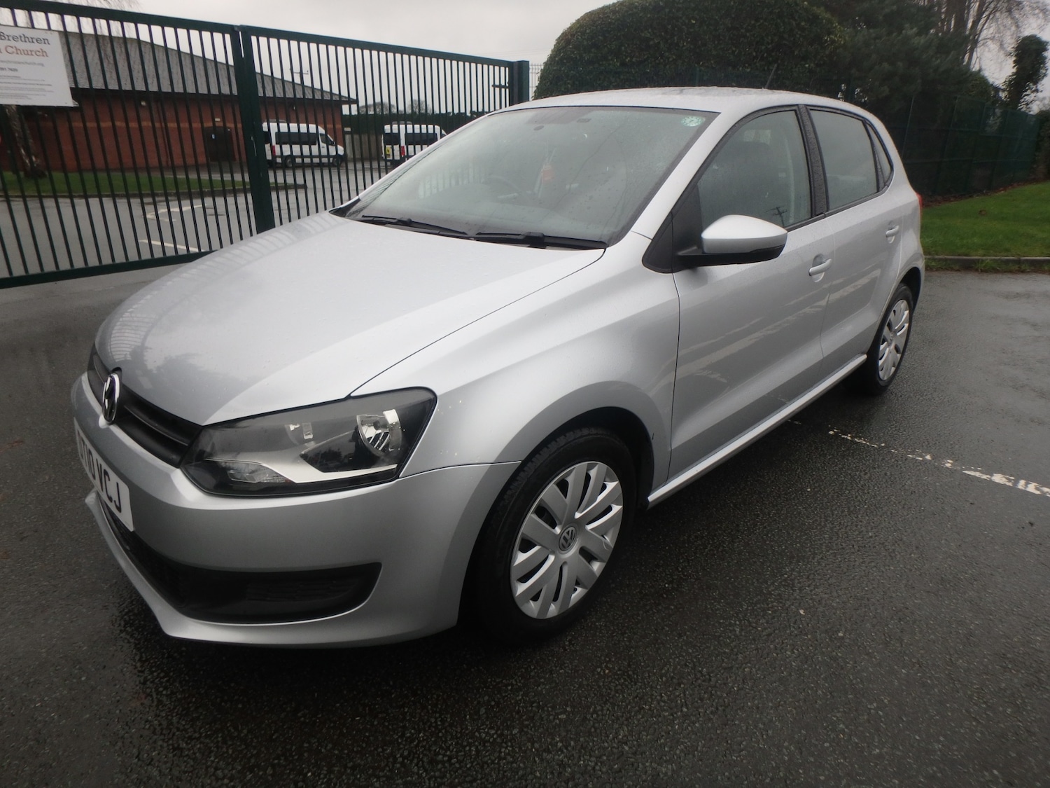 Used Volkswagen Polo 2010 for sale - 77445744: Photo 3