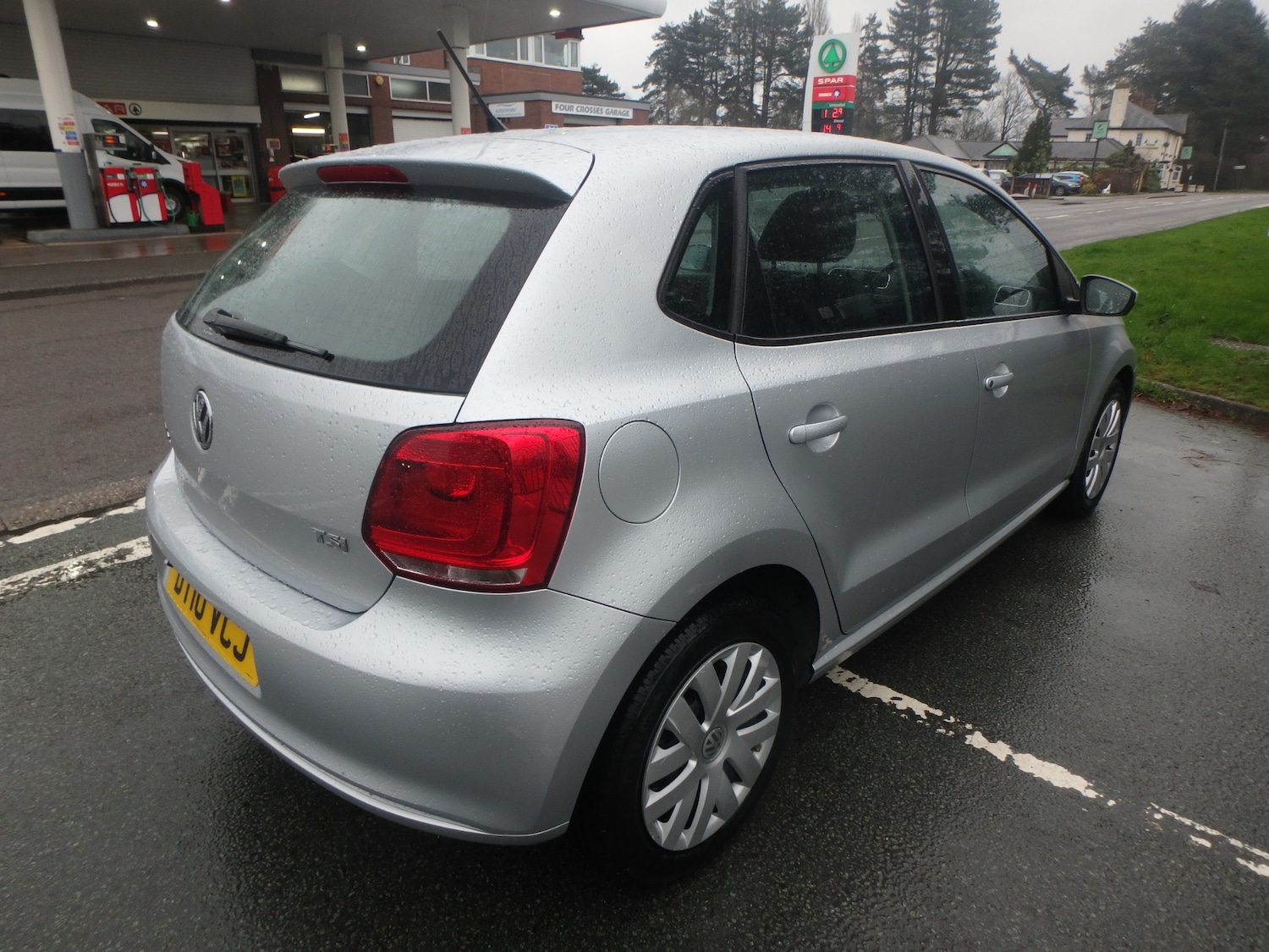 Used Volkswagen Polo 2010 for sale - 77445744: Photo 7