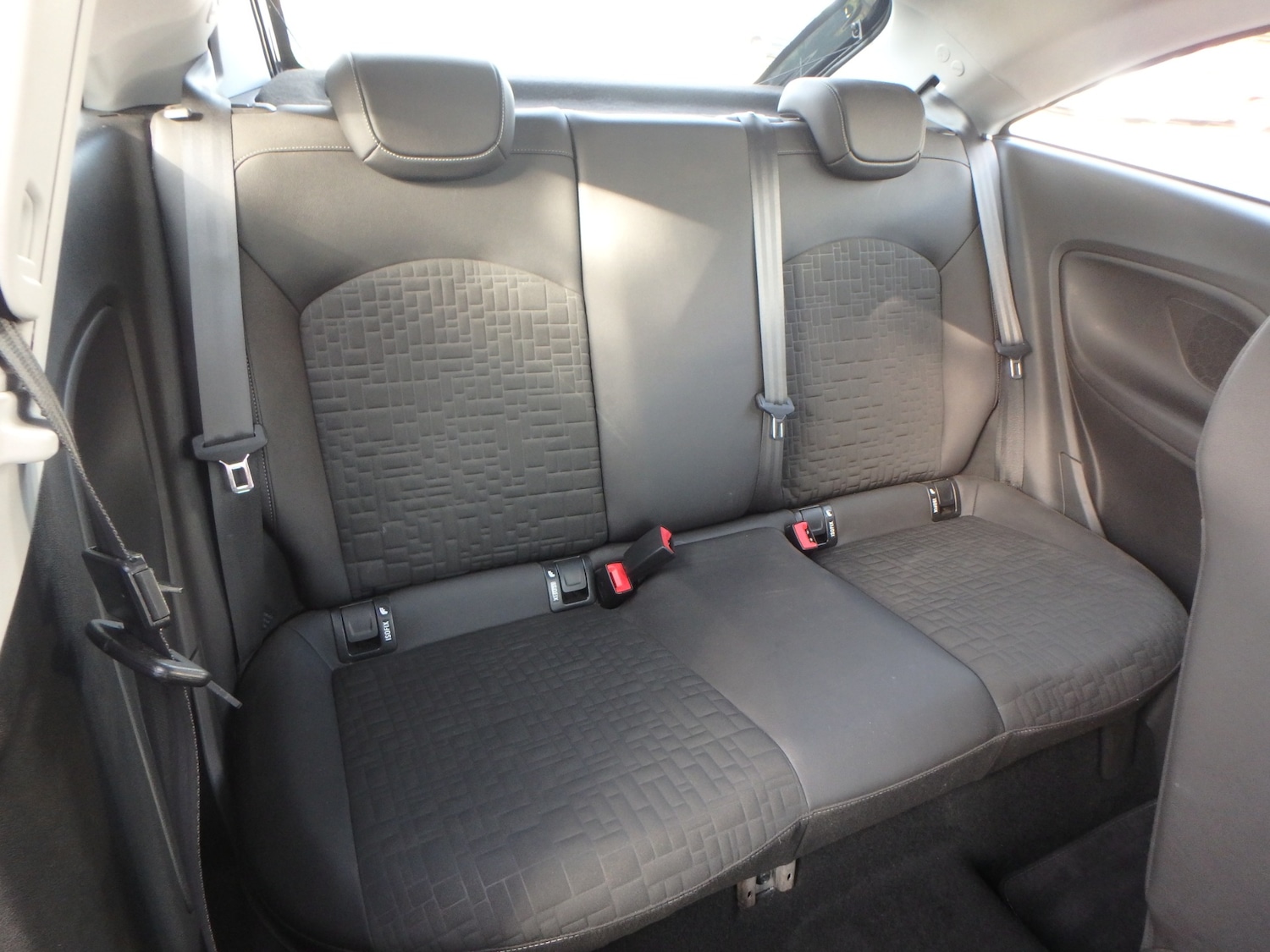 Used Vauxhall Corsa 2016 for sale - 76402275: Photo 11