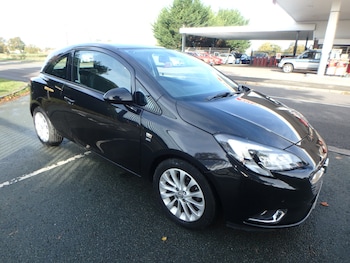 Vauxhall - Corsa