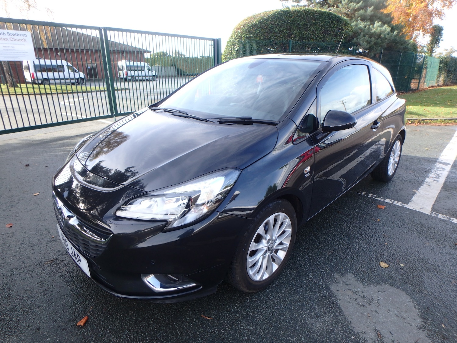 Used Vauxhall Corsa 2016 for sale - 76402275: Photo 3