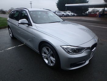 Used BMW 3 Series 2014 for sale - 77367381: Photo