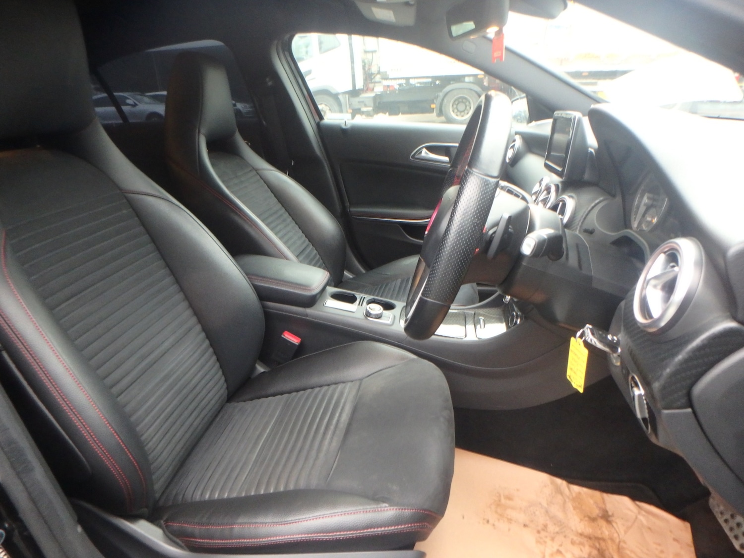 Used Mercedes-Benz A-Class 2013 for sale - 77365356: Photo 15