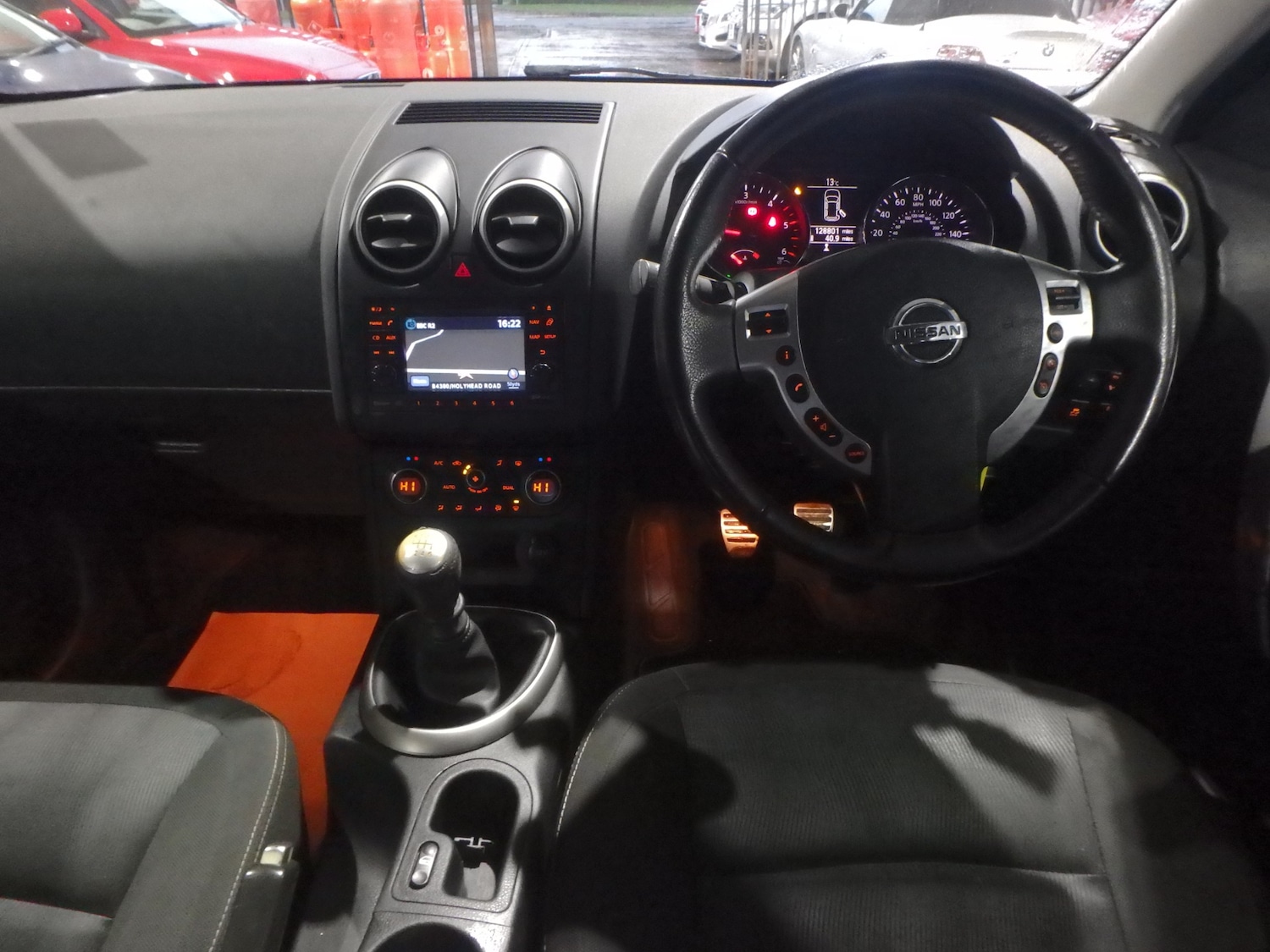 Used Nissan Qashqai 2011 for sale - 76554405: Photo 22