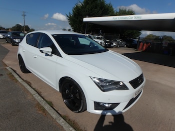 SEAT - Leon