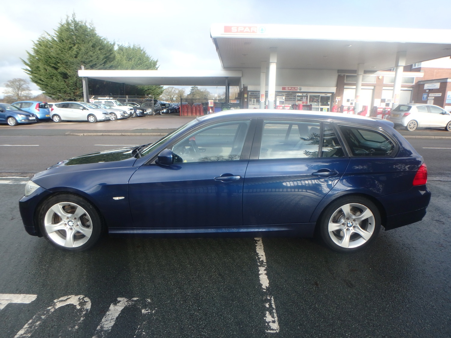 Used BMW 3 Series 2011 for sale - 77234250: Photo 4