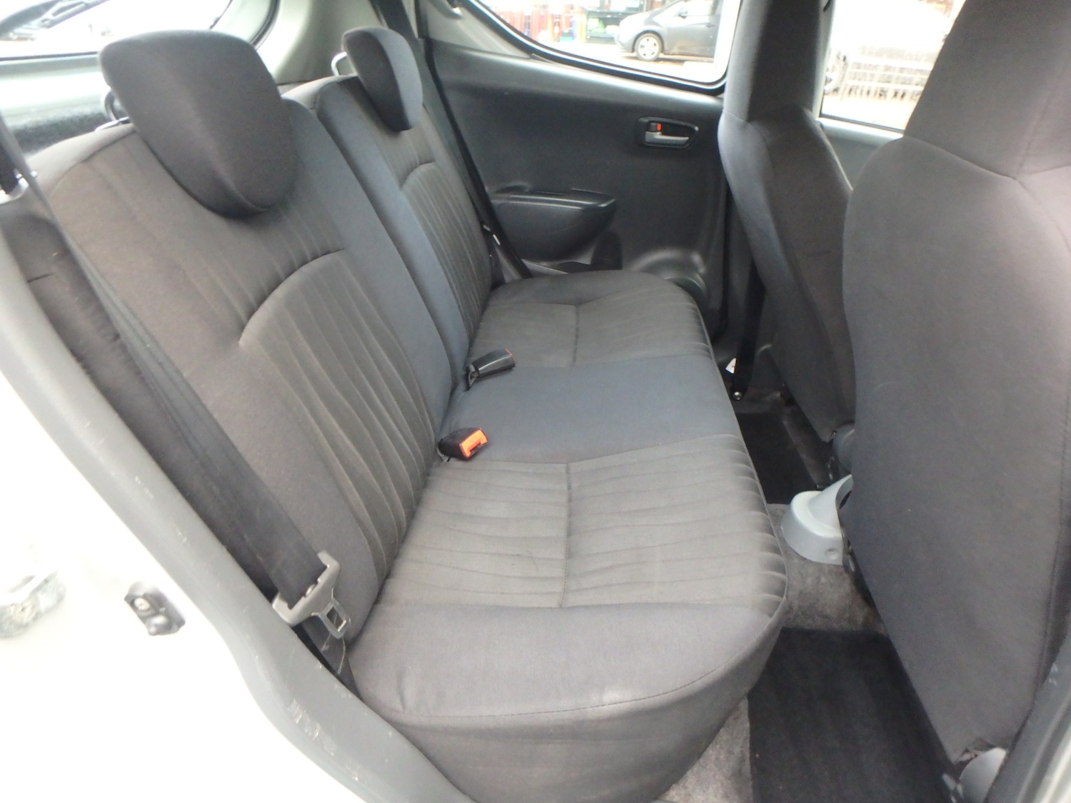 Used Nissan Pixo 2010 for sale - 76984256: Photo 11