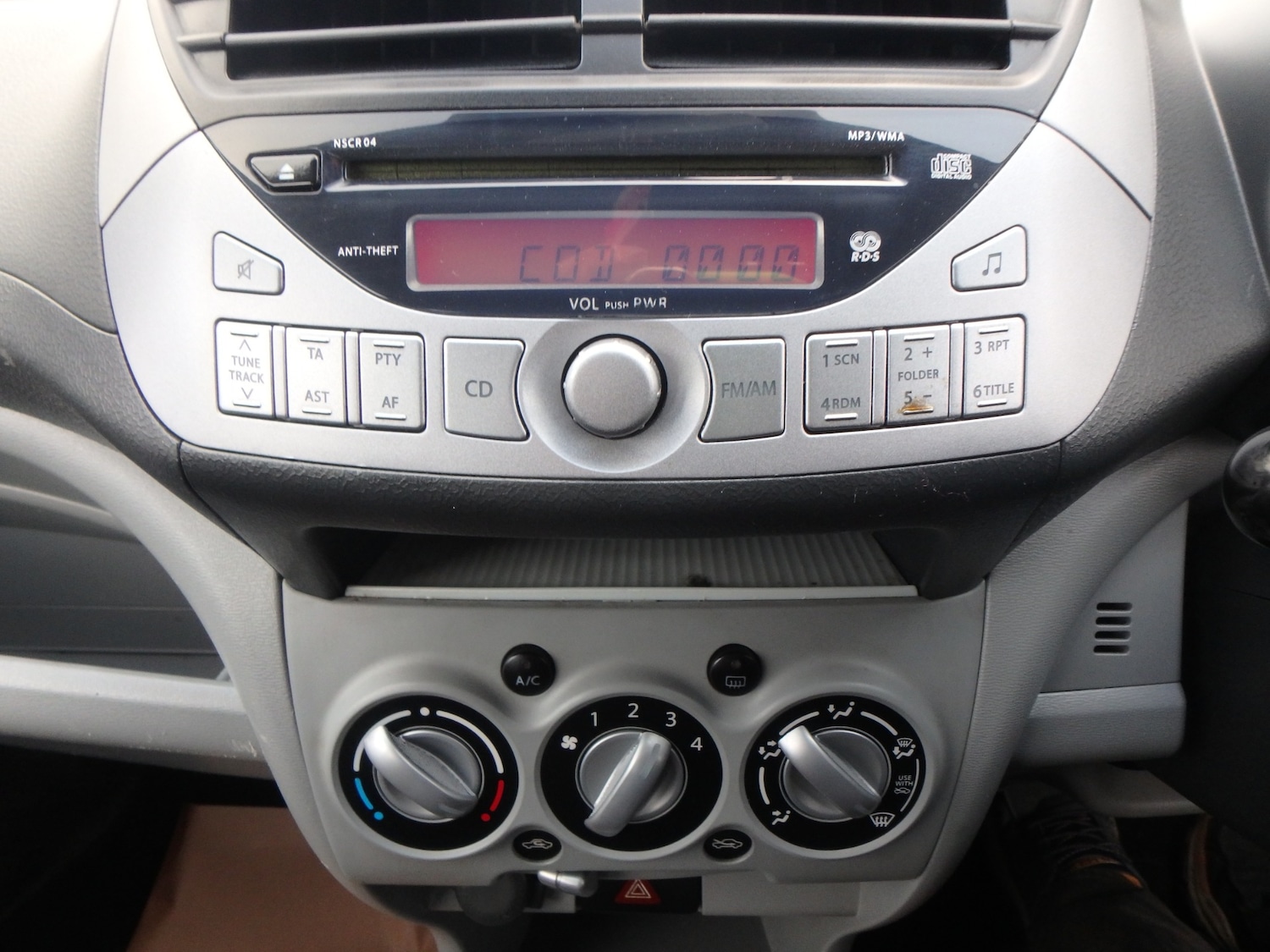 Used Nissan Pixo 2010 for sale - 76984256: Photo 16