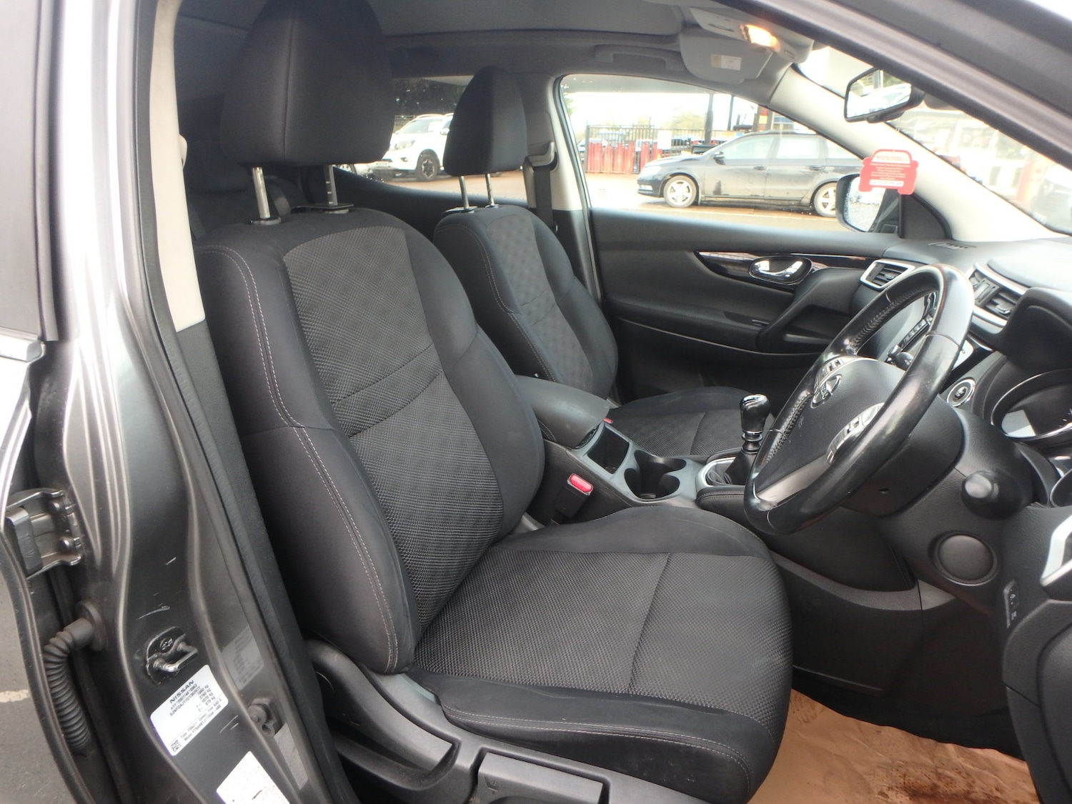 Used Nissan Qashqai 2015 for sale - 76946862: Photo 14