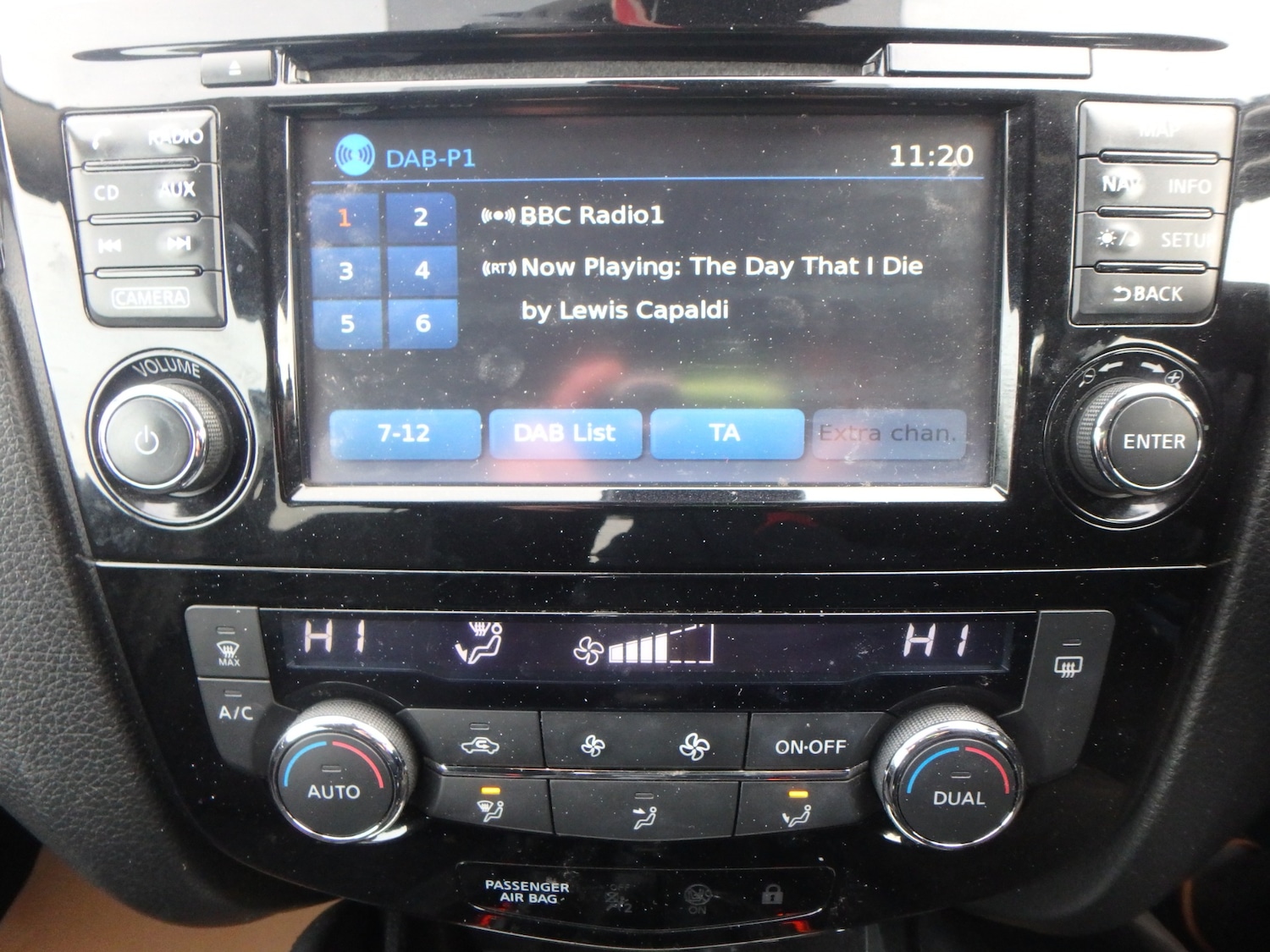 Used Nissan Qashqai 2015 for sale - 76946862: Photo 17