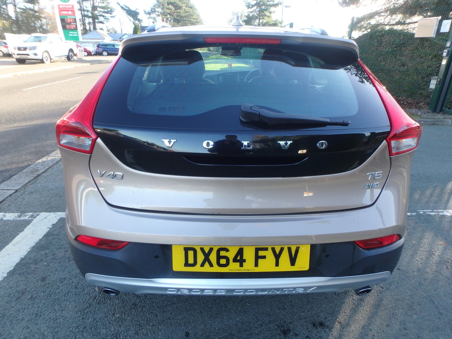 Used Volvo V40 Cross Country 2025 for sale - 76627112: Photo 6