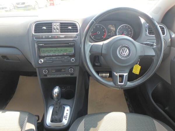 Used Volkswagen Polo 2012 for sale - 74218290: Photo 20
