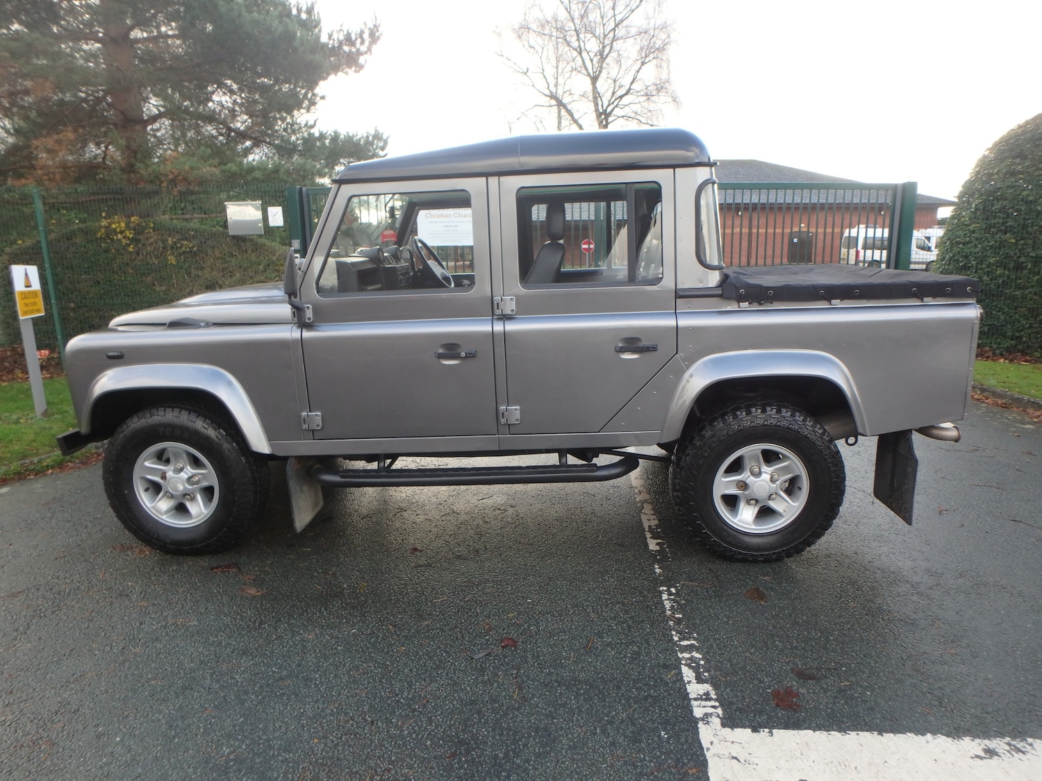 Used Land Rover Defender 2008 for sale - 76919242: Photo 4