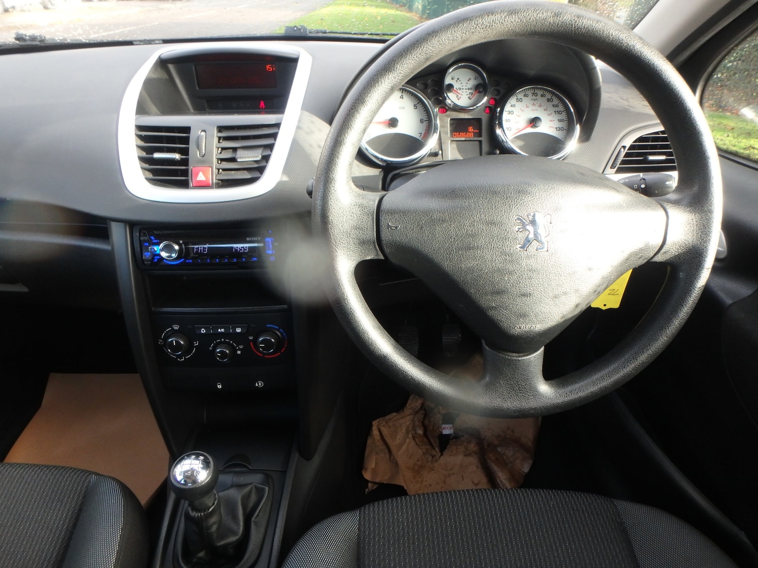 Used Peugeot 207 2010 for sale - 76404978: Photo 22