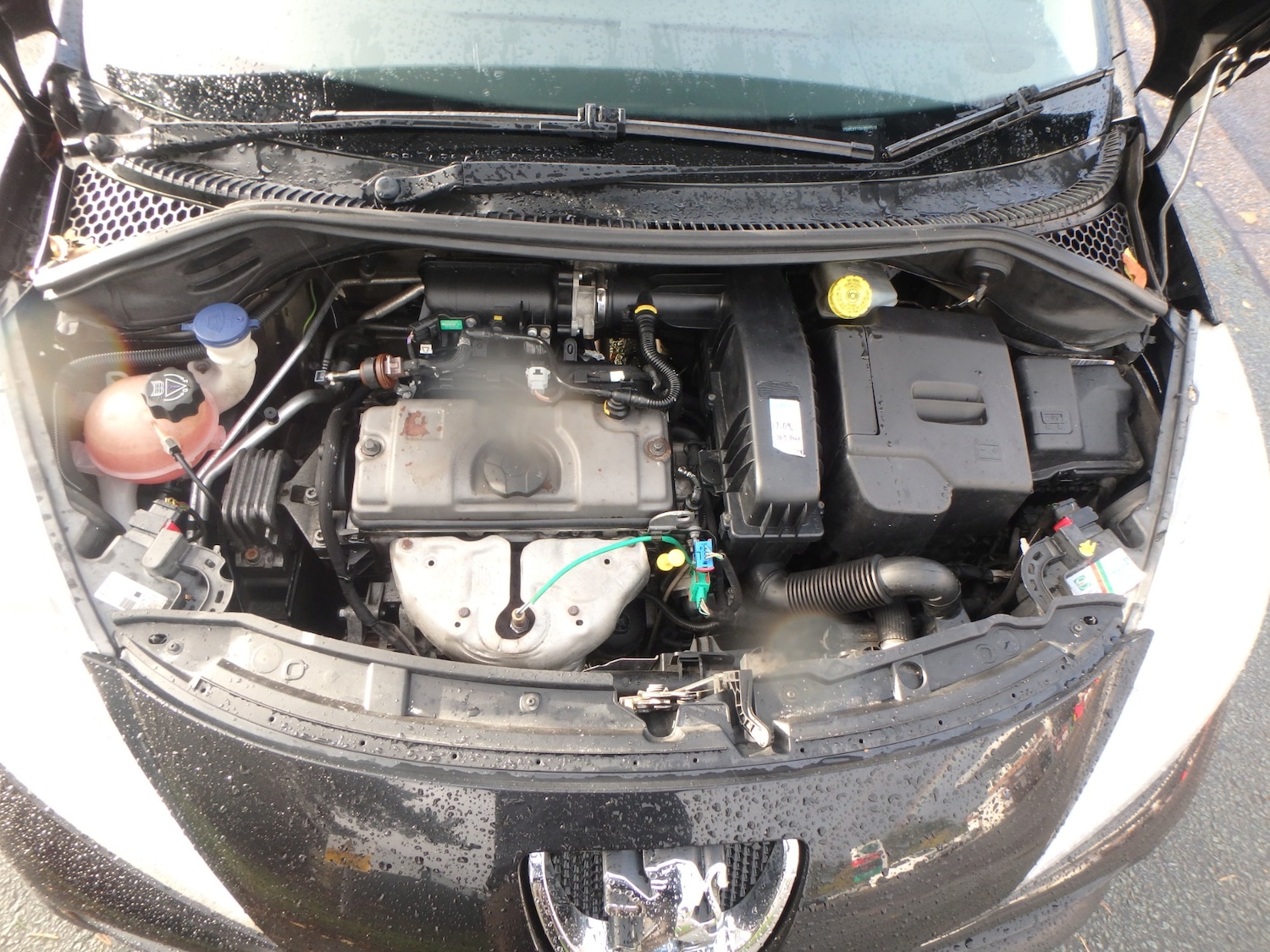 Used Peugeot 207 2010 for sale - 76404978: Photo 23