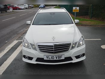 Used Mercedes-Benz E Class 2010 for sale - 79747826: Photo