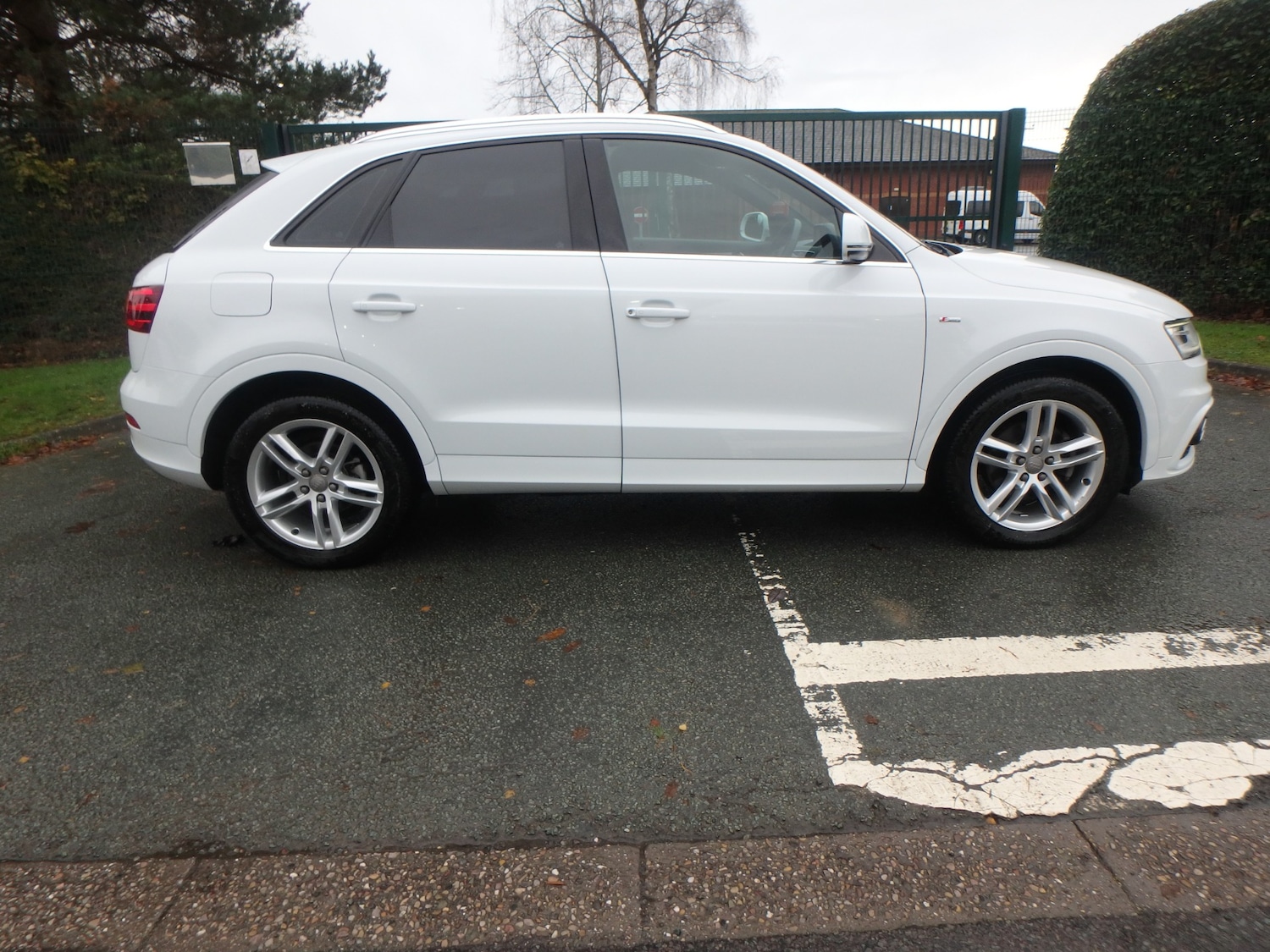 Used Audi Q3 for sale - 76807297: Photo 8