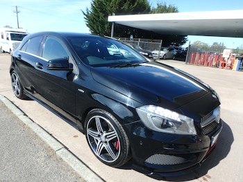 Used Mercedes-Benz A-Class 2014 for sale - 78326000: Photo