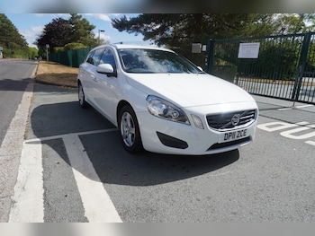 Used Volvo V60 2011 for sale - 79571547: Photo