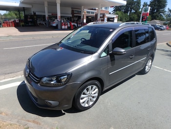 Used Volkswagen Touran  for sale - 75203297: Photo