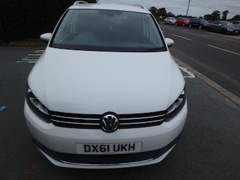Used Volkswagen Touran 2011 for sale - 76288519: Photo 2