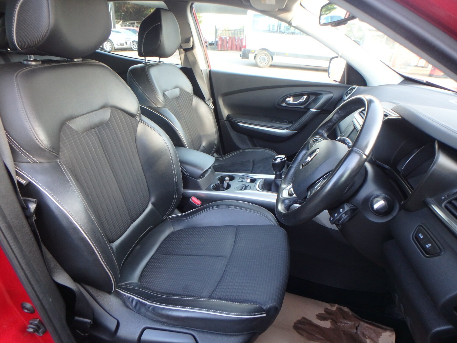 Used Renault Kadjar 2015 for sale - 77662280: Photo 15