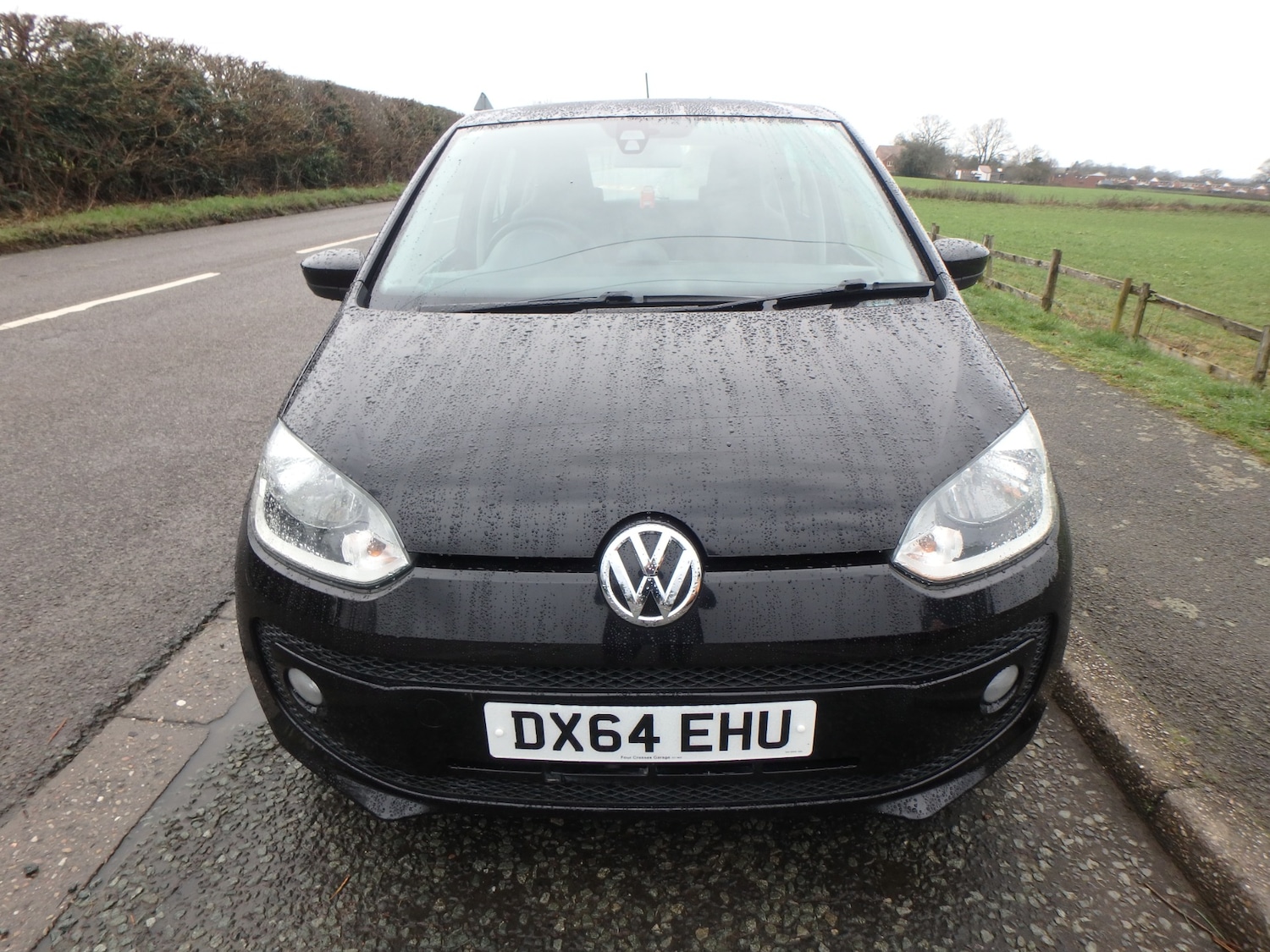 Used Volkswagen up! 2015 for sale - 77679080: Photo 2