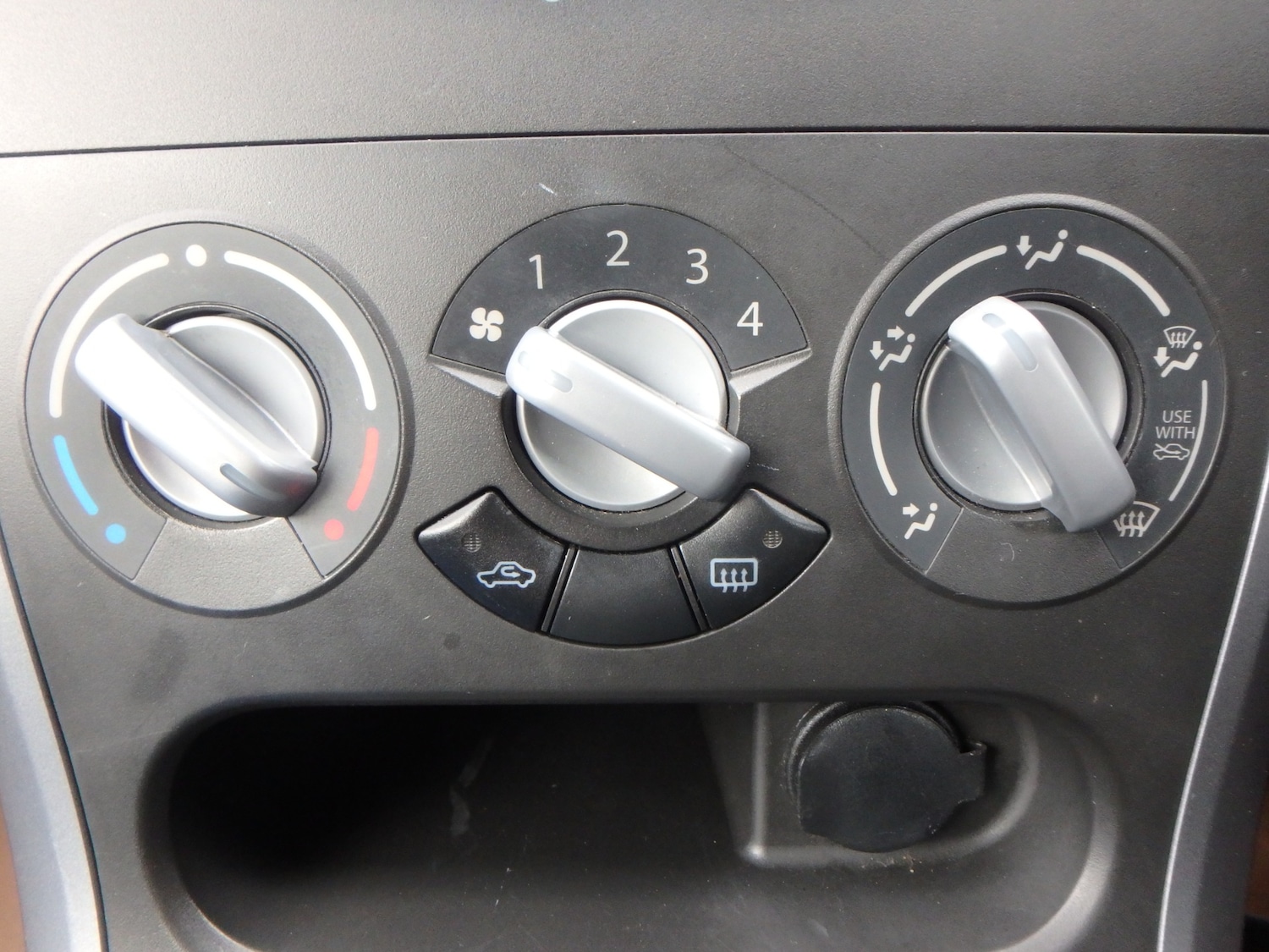 Used Vauxhall Agila 2010 for sale - 76461620: Photo 18