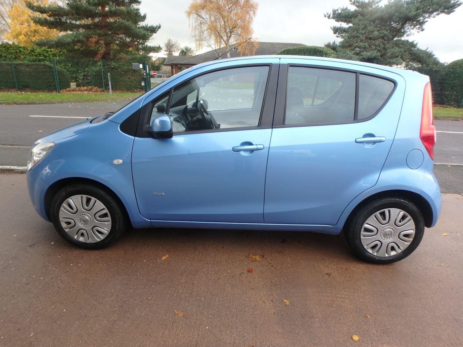 Used Vauxhall Agila 2010 for sale - 76461620: Photo 4